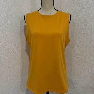 Express Body Contour High Compression Crew Neck Tank